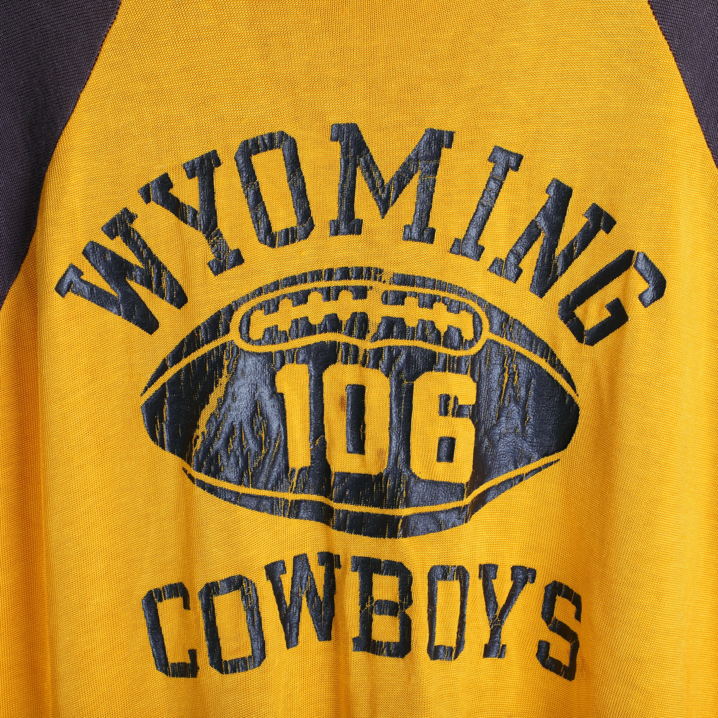 Vintage Wyoming Cowboys Football Jersey Style T-Shirt - Large